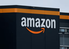 Amazon supera las expectativas en la nube gracias a la fuerte demanda de IA, y sus acciones suben.