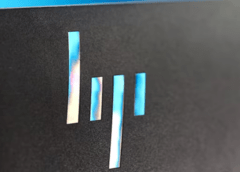 HP supera las estimaciones de ingresos y ganancias gracias a que su PC con IA y la actualización de Windows 11 impulsan la demanda.