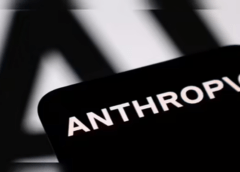 Anthropic busca contratos de arrendamiento de centros de datos y obtener financiación de Google