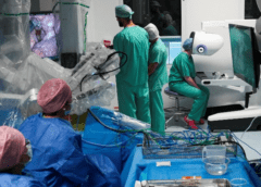 Los hospitales ingleses pretenden aumentar el uso de la robótica en cirugía.